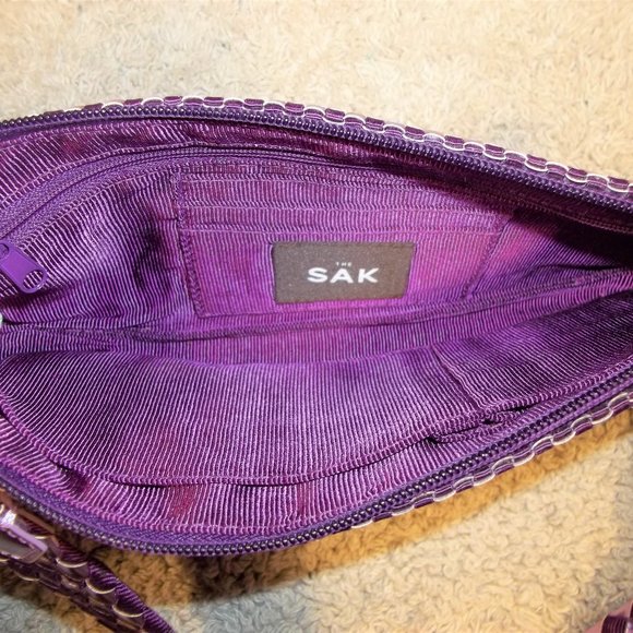 The Sak Handbag Shoulder Bag Purse Diamond Pattern Pockets Card Slots Purple - Picture 4 of 6